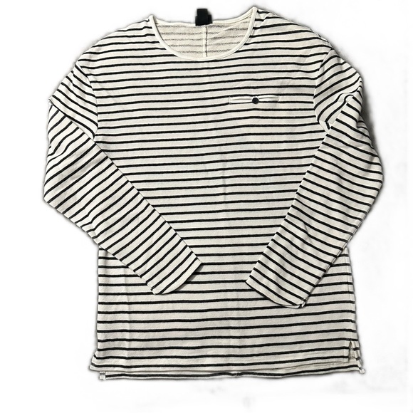 H & M | MEN’S SWEATER | BLACK AND WHITE STRIPES | SZ S | - Picture 1 of 7